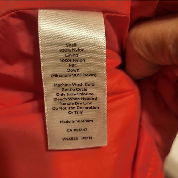 NEW Talbots Pink Quilted Real Goose Down Filled Puffer Vest Sz.Med Ret.$178 - Picture 4 of 7